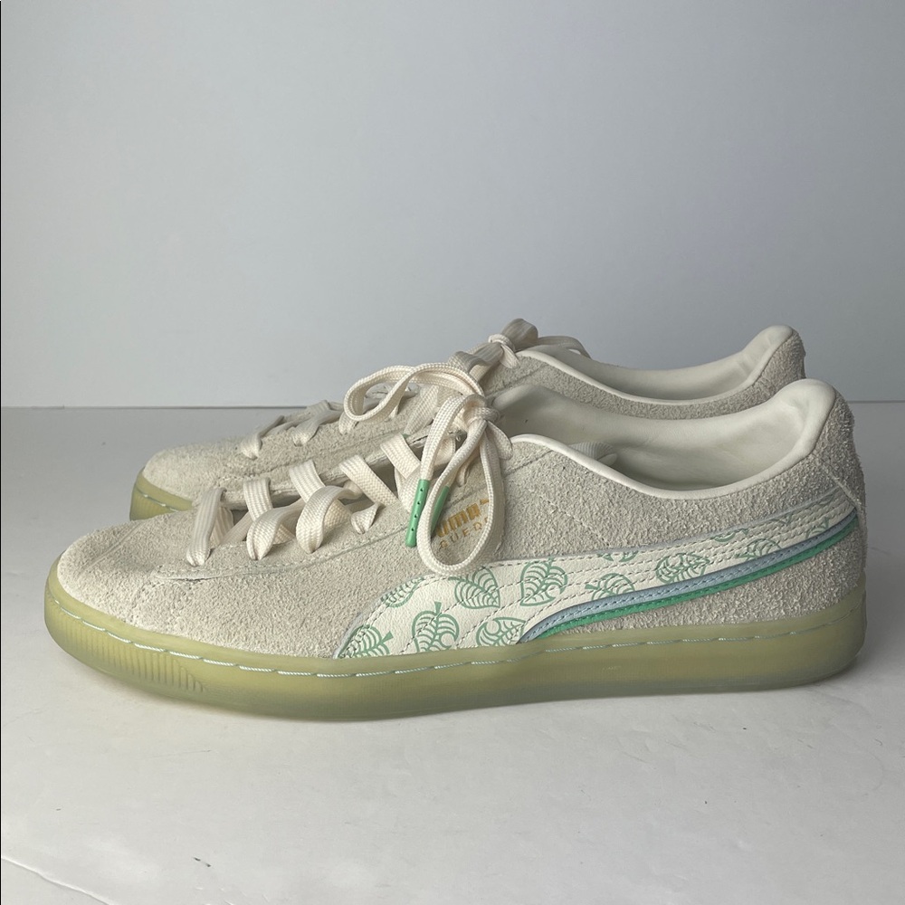 Puma x Animal Crossing Suede Low-Top Sneakers - Picture 5 of 11